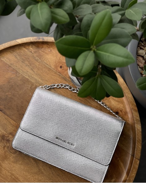 Kabelka dámská Michael Kors GUSSET stříbrná